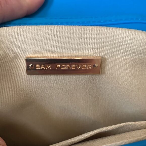 3am forever GUC vibrant blue handbag with gold chain strap - Picture 4 of 7